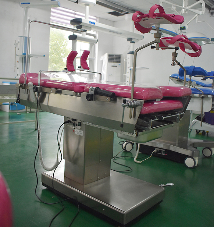 Hospital Gynecological Examination Room Mechanical Surgical Operating Obstetric Delivery Bed ME06A